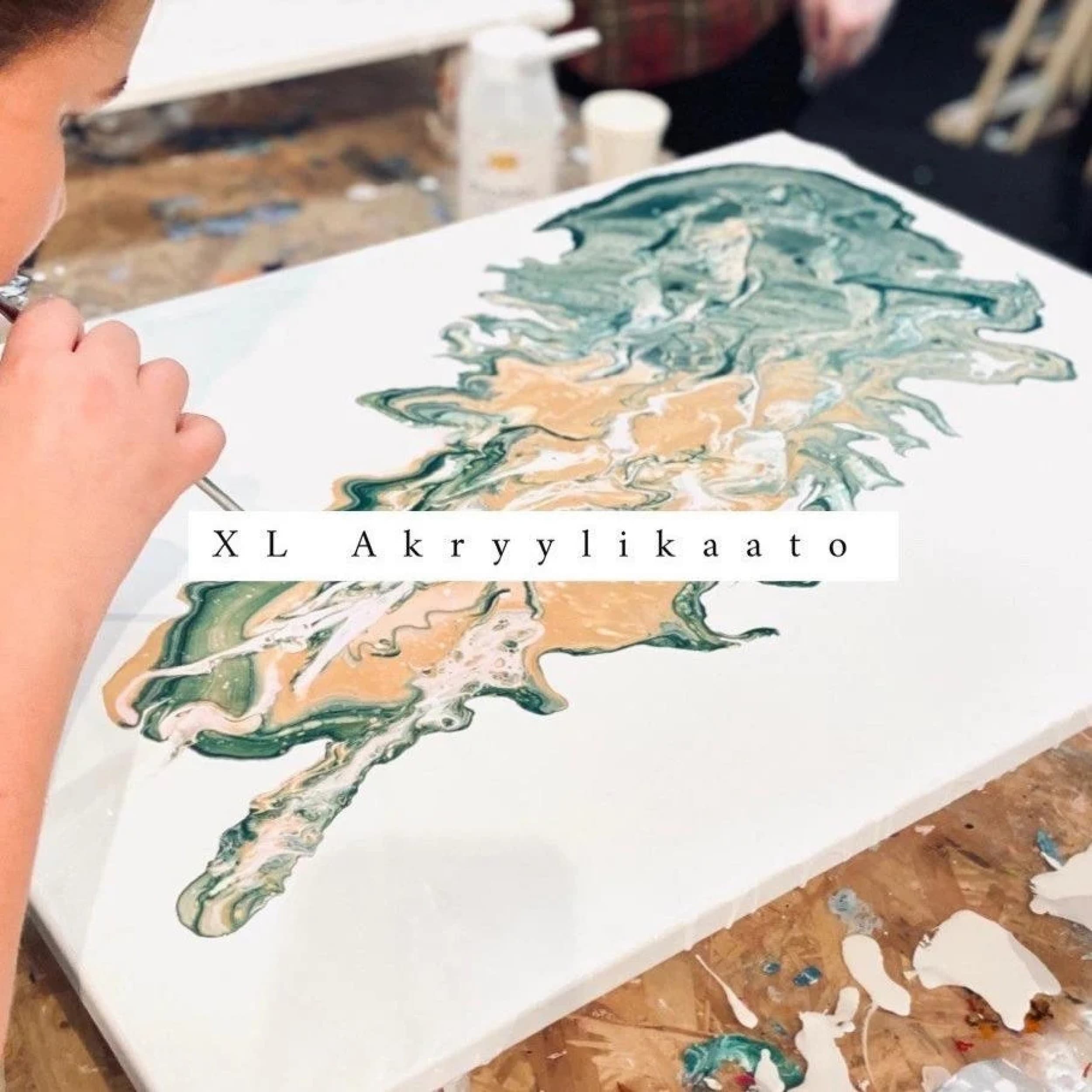 XL Akryylikaato | Helsinki
