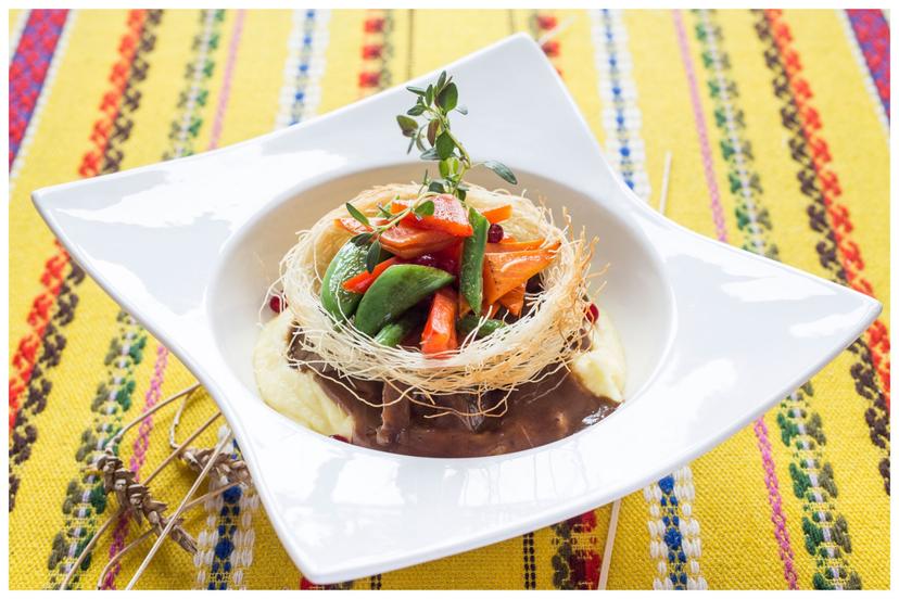 Kolmen ruokalajin à la carte illallinen ravintolassa Kaerajaan | Tallinna