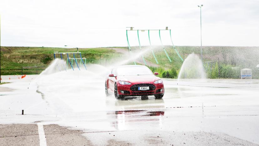 Elämyksellinen ajokokemus uudelle autolle tai nuorelle kuljettajalle | Vantaa | Nummela