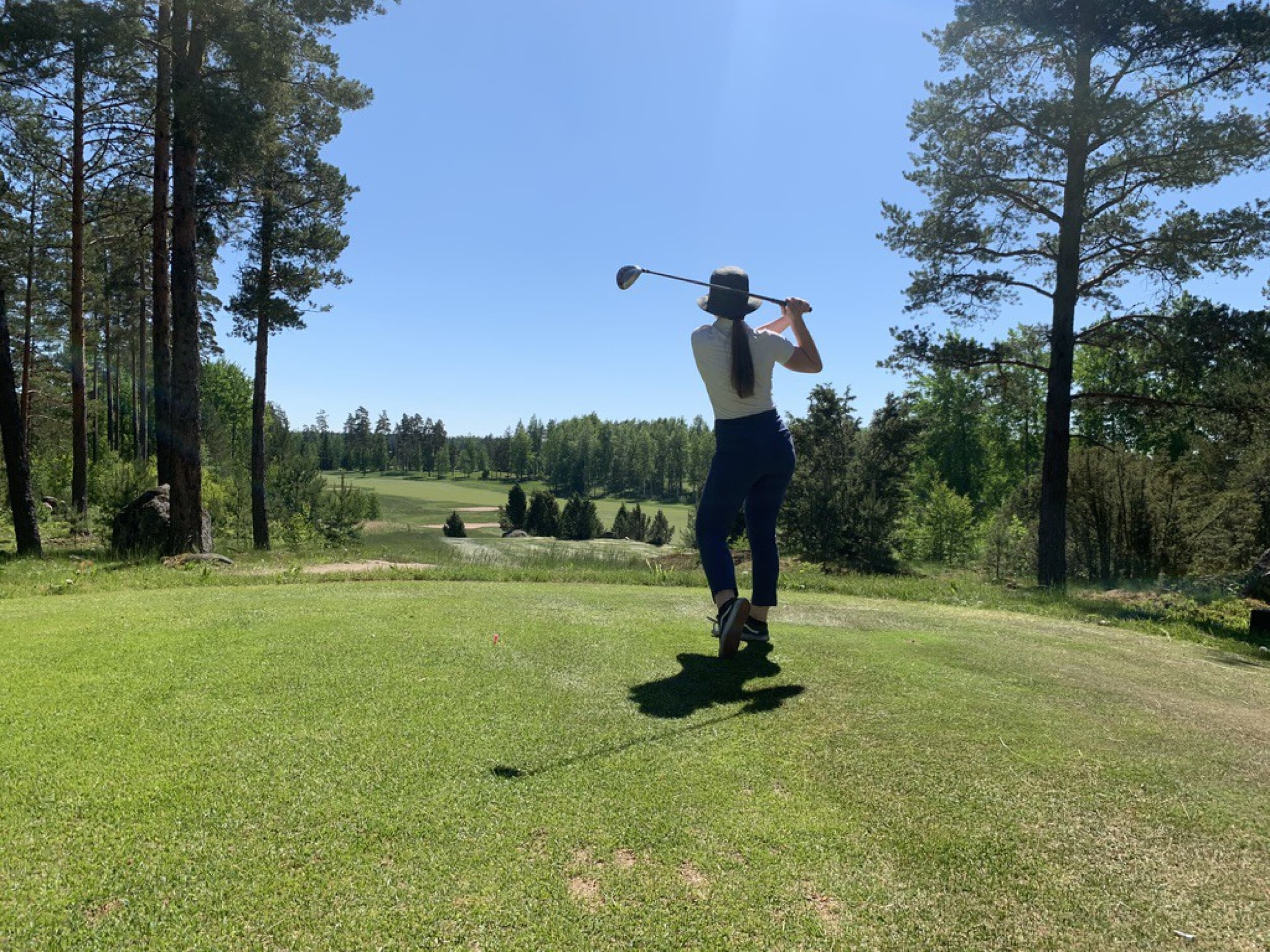 Päivässä golfariksi | Ypäjä | Elamyslahjat
