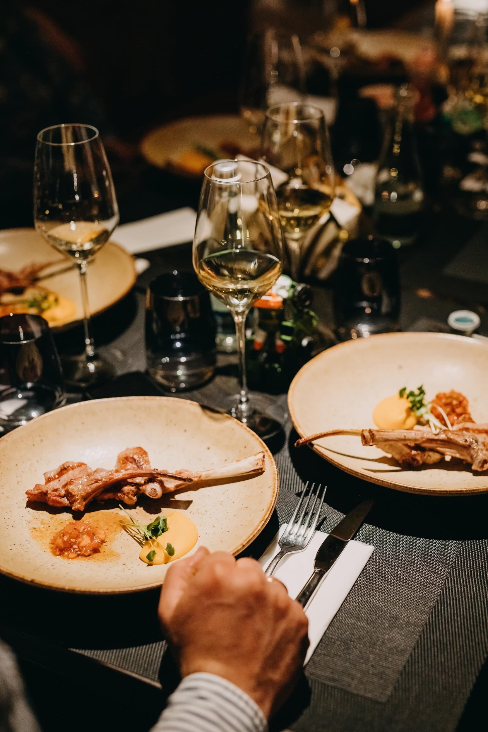 100 €:n lahjakortti Gillet Bar & Bistroon | Helsinki | Elamyslahjat