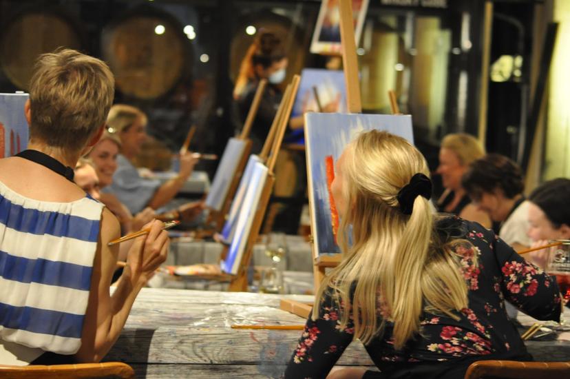 Paint&Party -lahjakortti kolmelle | Helsinki