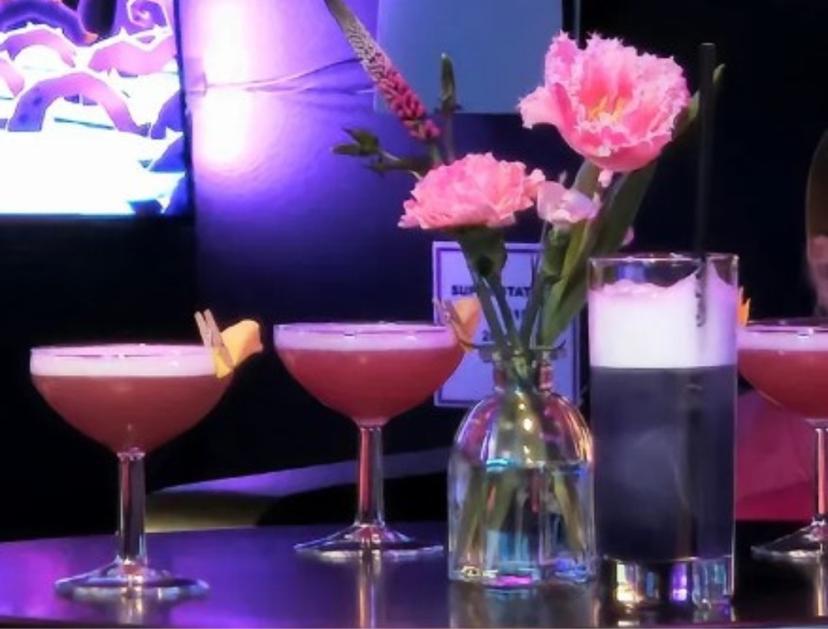 2h peliaikaa Super Stationilla + 20€:lla baarituotteita Super Bario:ssa | Helsinki