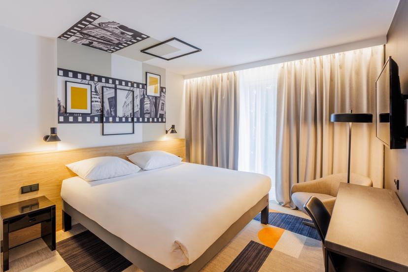 Majoitus kahdelle Superior-huoneessa 2 ruokalajin illallisella | Tallinna