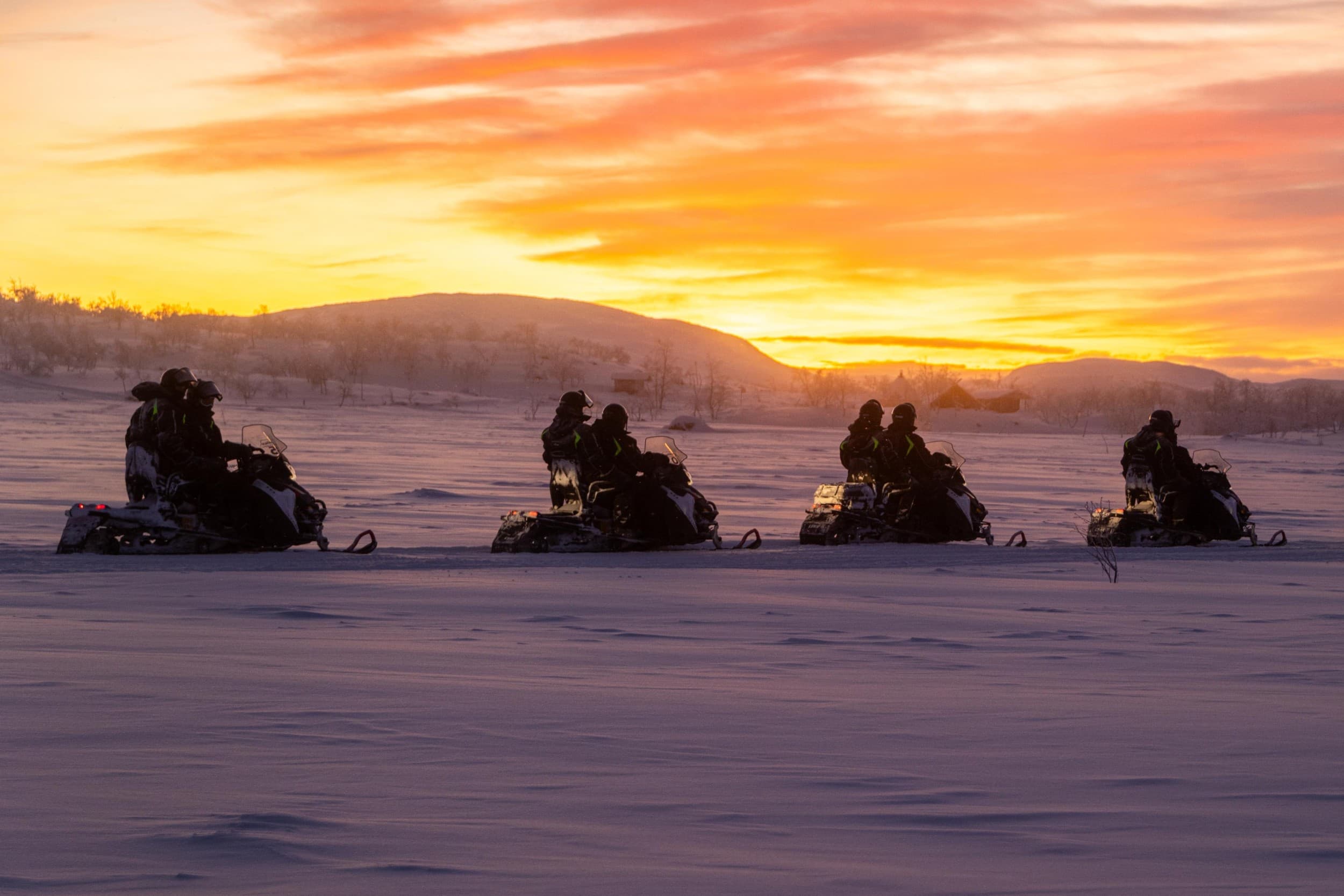 Tundraseikkailu moottorikelkoilla | Kilpisjärvi | Elamyslahjat