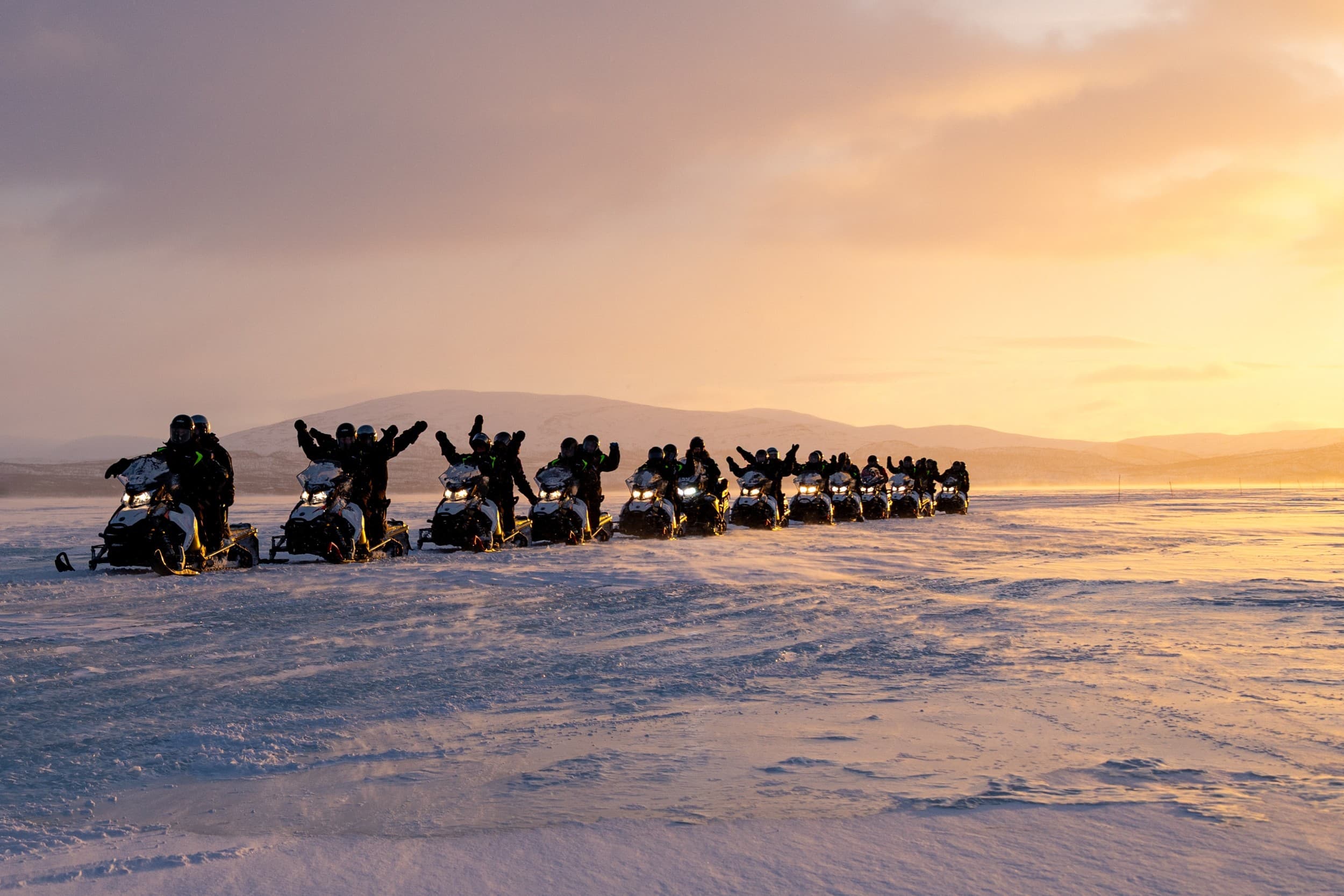 Tundraseikkailu moottorikelkoilla 2hlö | Kilpisjärvi | Elamyslahjat
